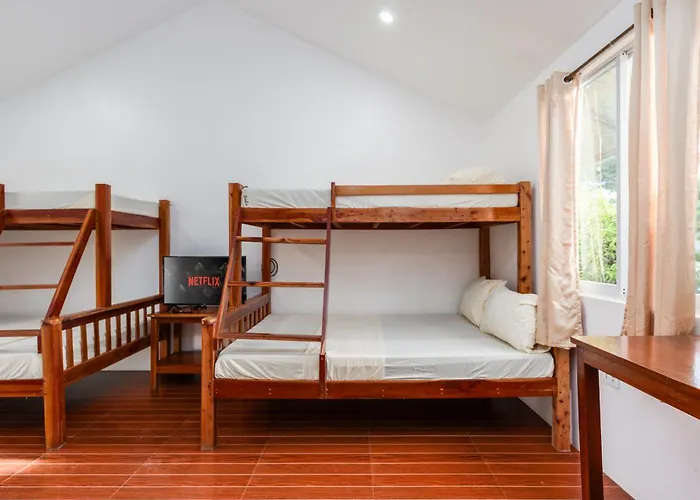 Badi's Place Resort Moalboal