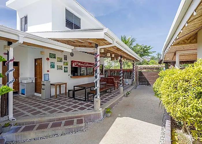 Badi's Place Resort Moalboal