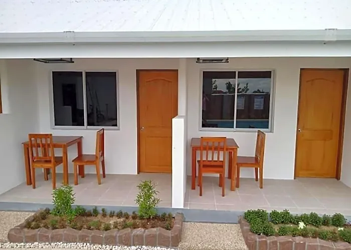 Badi's Place Resort Moalboal