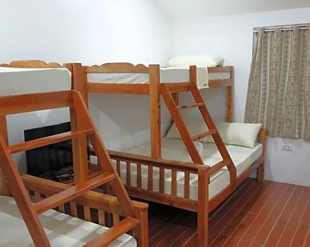 Badi's Place Moalboal